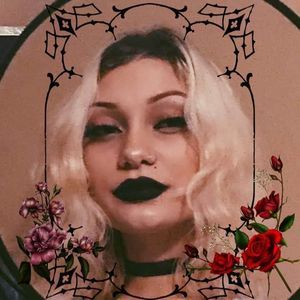 Meet your Posher, Lydia